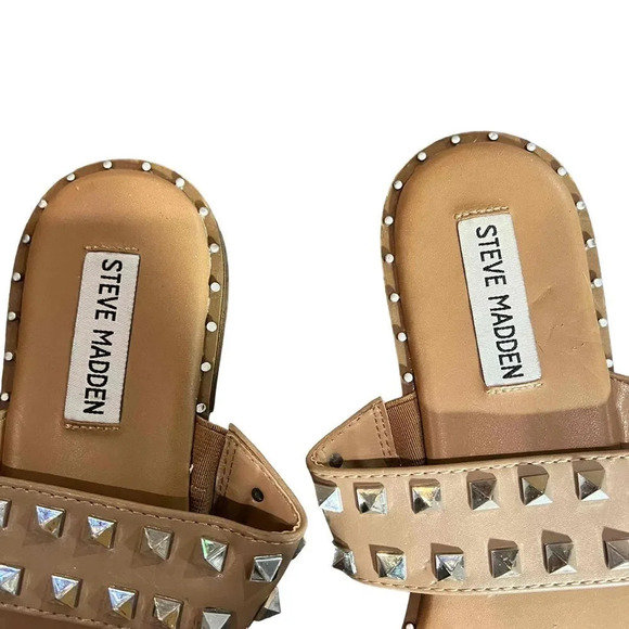 Steve Madden Skyler Tan/Beige Studded Design Slide Sandals‎ Size US 9 - Picture 2 of 4